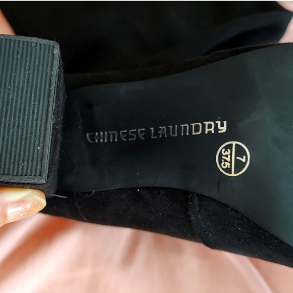 CHINESE LAUNDRY BLACK SUEDE ABOVE THE KNEE BOOTS! SIZE 7. - Picture 3 of 9